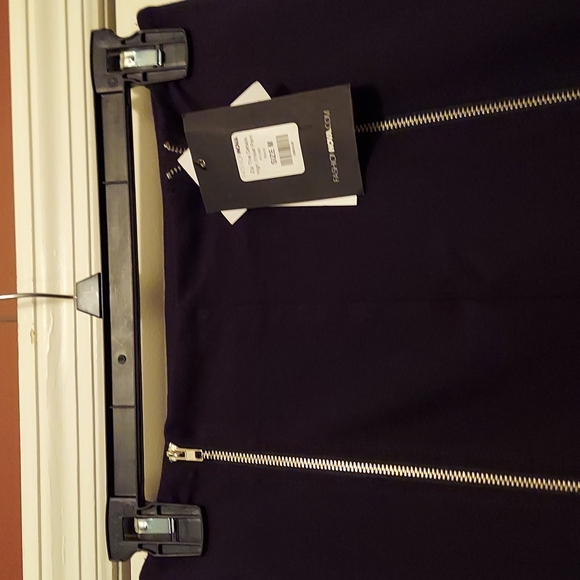 Women's Fashion Nova pants - Picture 4 of 10